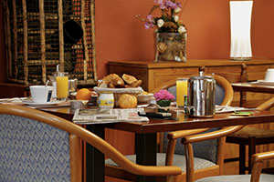 petit-dejeuner-hotel-economique-bretagne-sud